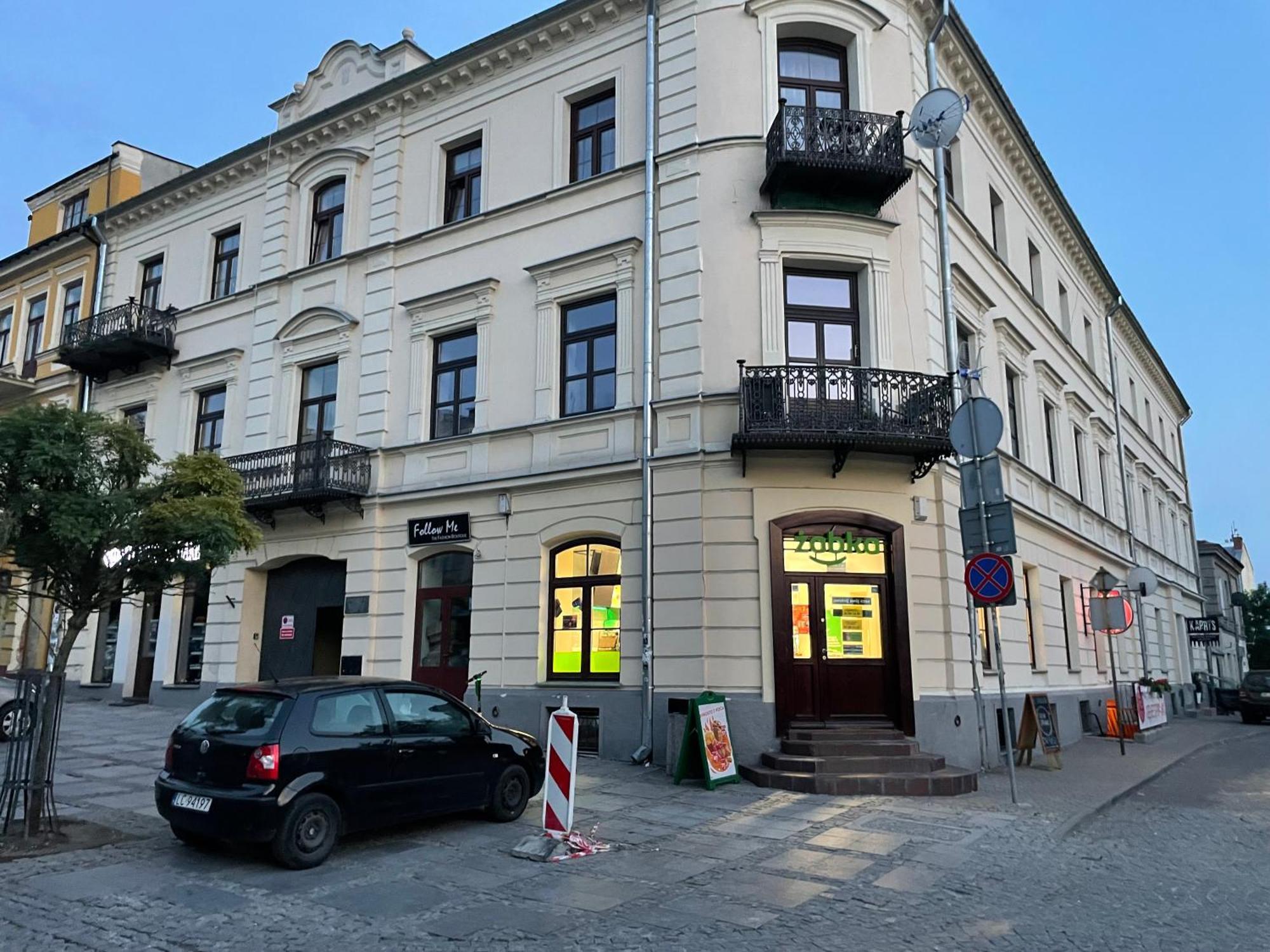 Apartamenty Luczkowskiego Z Widokiem Na Studnie 4 Chelm Ngoại thất bức ảnh